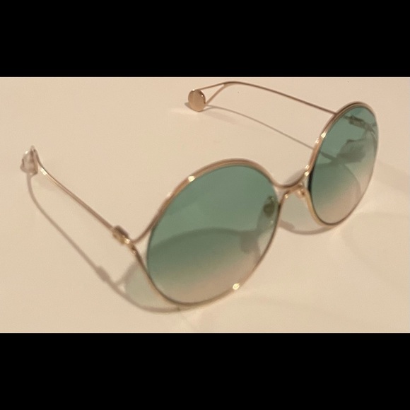 GUCCI GG0253S ROUND SUNGLASSES w/PEARL DETAIL - Picture 3 of 8